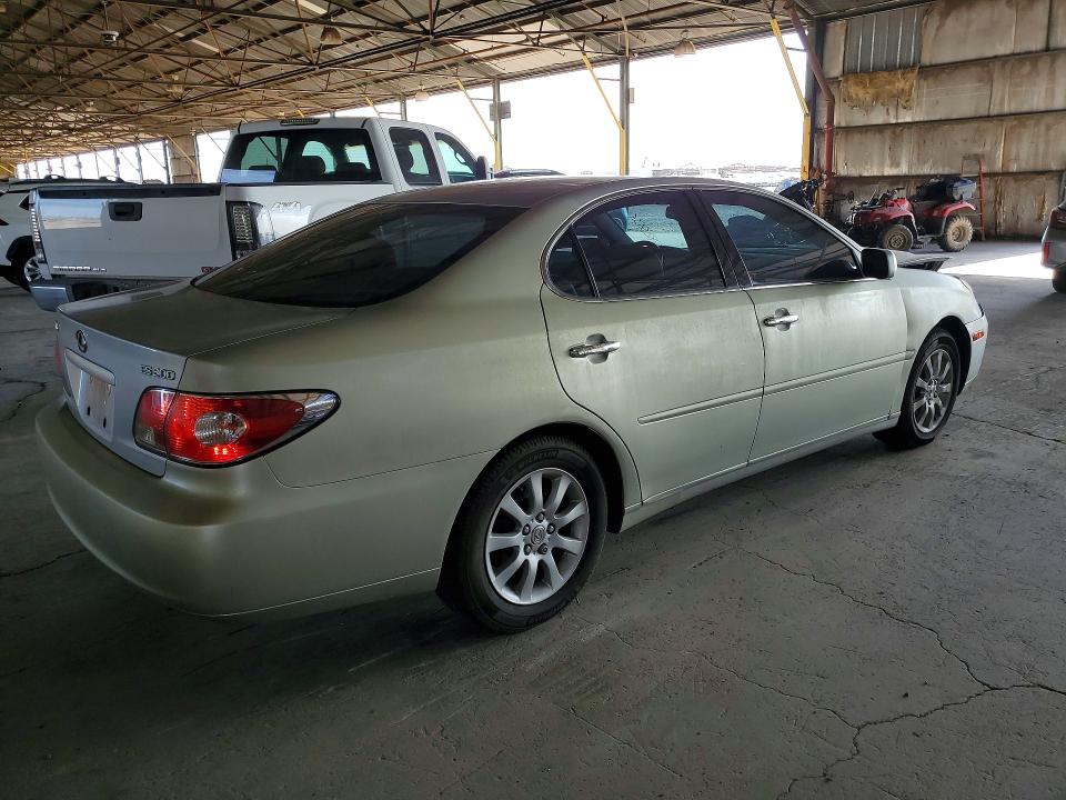 62823636 :رقم المزاد ، JTHBF30G920039404 vin ، 2002 Lexus Es مزاد بيع
