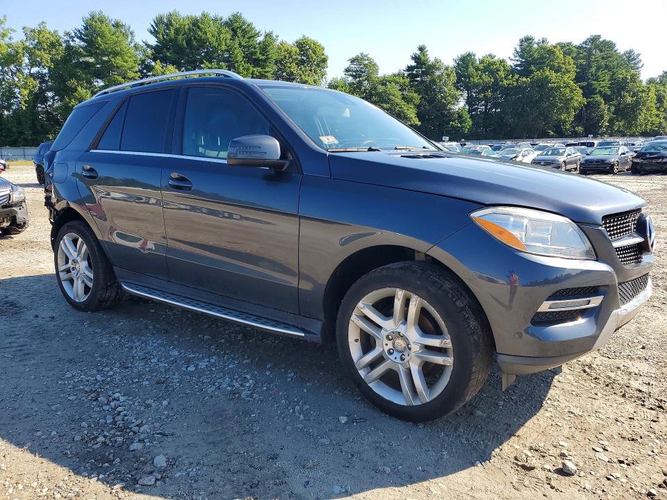 2015 Mercedes-benz Ml მანქანა იყიდება აუქციონზე, vin: 4JGDA5HB2FA477397, აუქციონის ნომერი: 63947886
