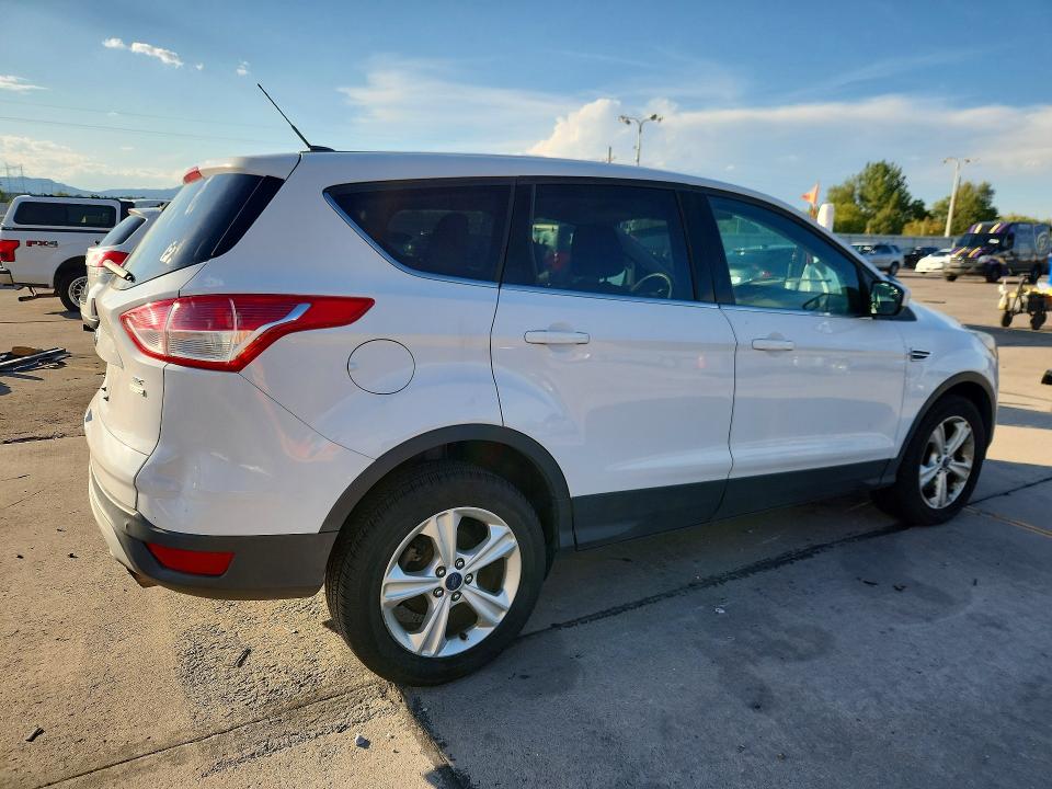 2016 Ford Escape მანქანა იყიდება აუქციონზე, vin: 1FMCU9G97GUA32212, აუქციონის ნომერი: 66990886