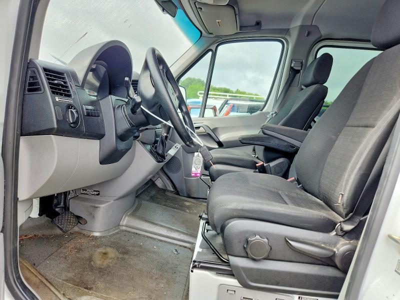 64437816 :رقم المزاد ، 8BRPE7DD8GE123238 vin ، 2016 Mercedes-benz Sprinter مزاد بيع