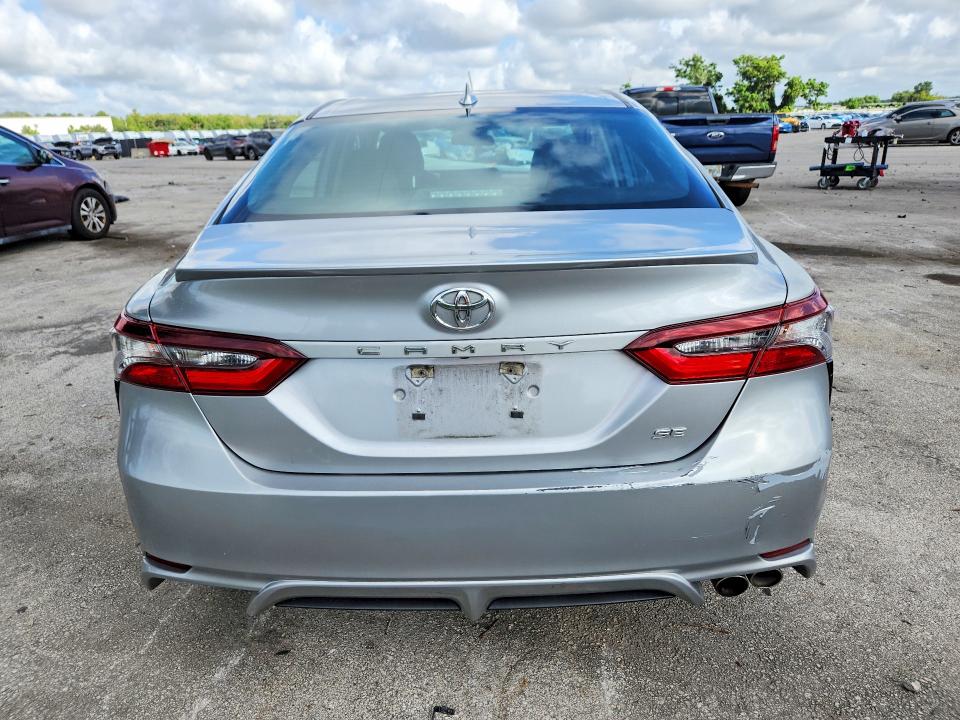 Aukcja sprzedaży 2021 Toyota Camry, vin: 4T1G11AK7MU518019, numer aukcji: 64487026