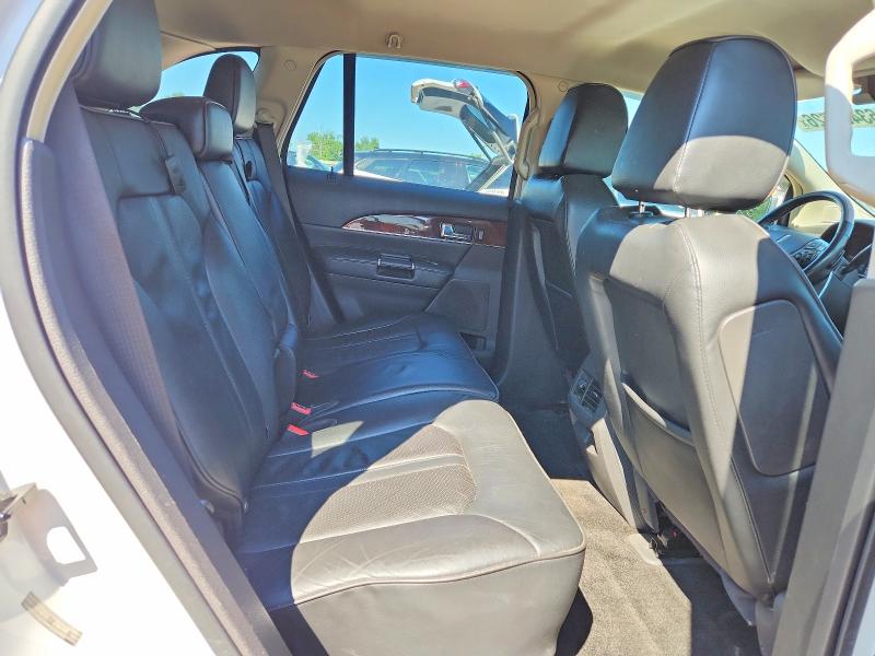 Продаж на аукціоні авто 2015 Lincoln Mkx, vin: 2LMDJ8JK6FBL24445, номер лоту: 63469726