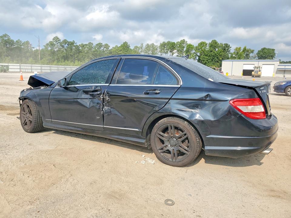 66637736 :رقم المزاد ، WDDGF5GB0AR112673 vin ، 2010 Mercedes-benz C مزاد بيع