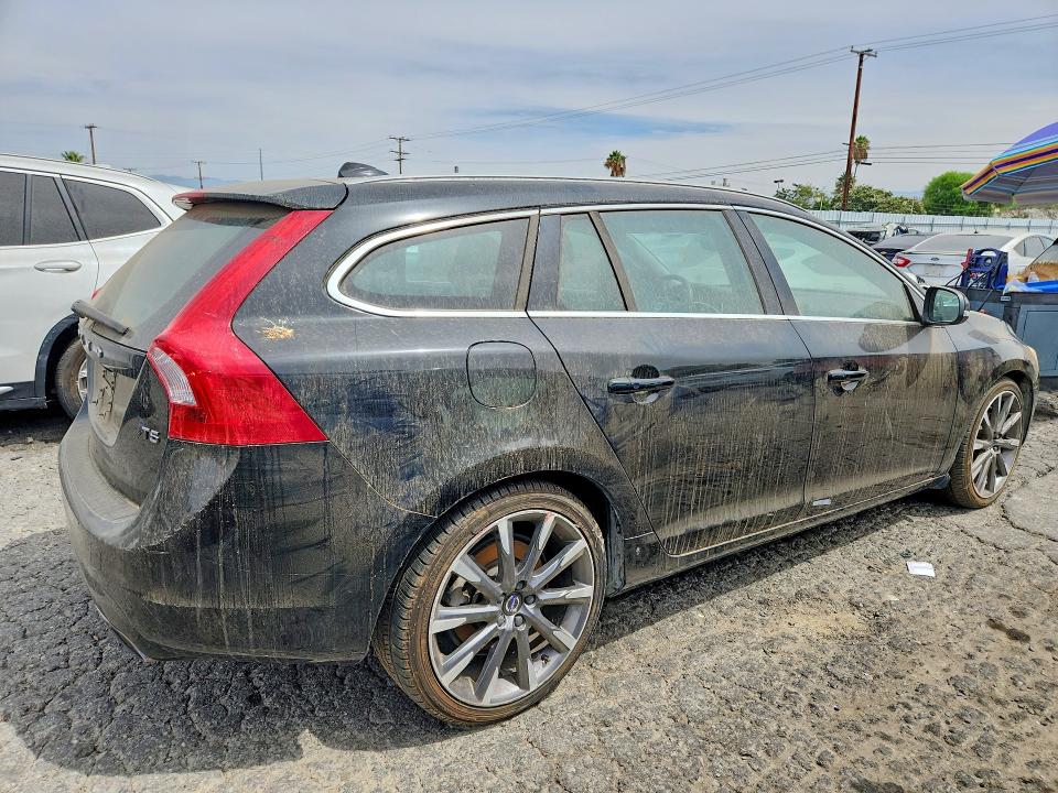 Продаж на аукціоні авто 2015 Volvo V60, vin: YV140MEK3F1259758, номер лоту: 61447916