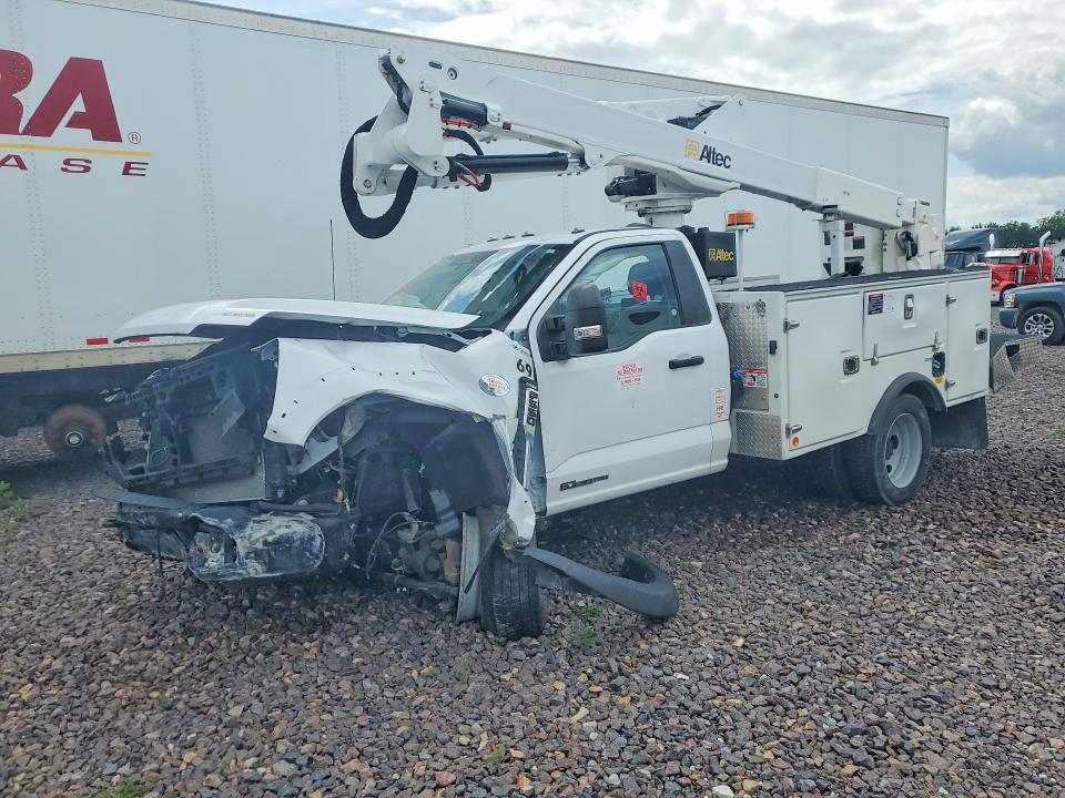 Продажа на аукционе авто 2023 Ford F550, vin: 1FDUF5HT6PDA10011, номер лота: 63212196