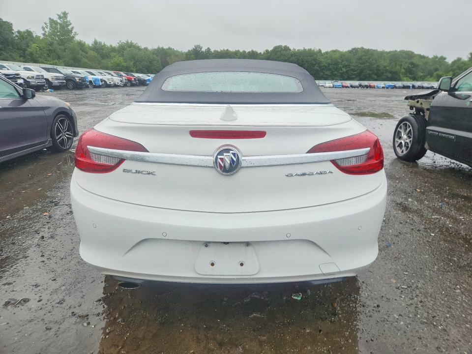 63204176 :رقم المزاد ، W04WH3N51HG036852 vin ، 2017 Buick Cascada مزاد بيع
