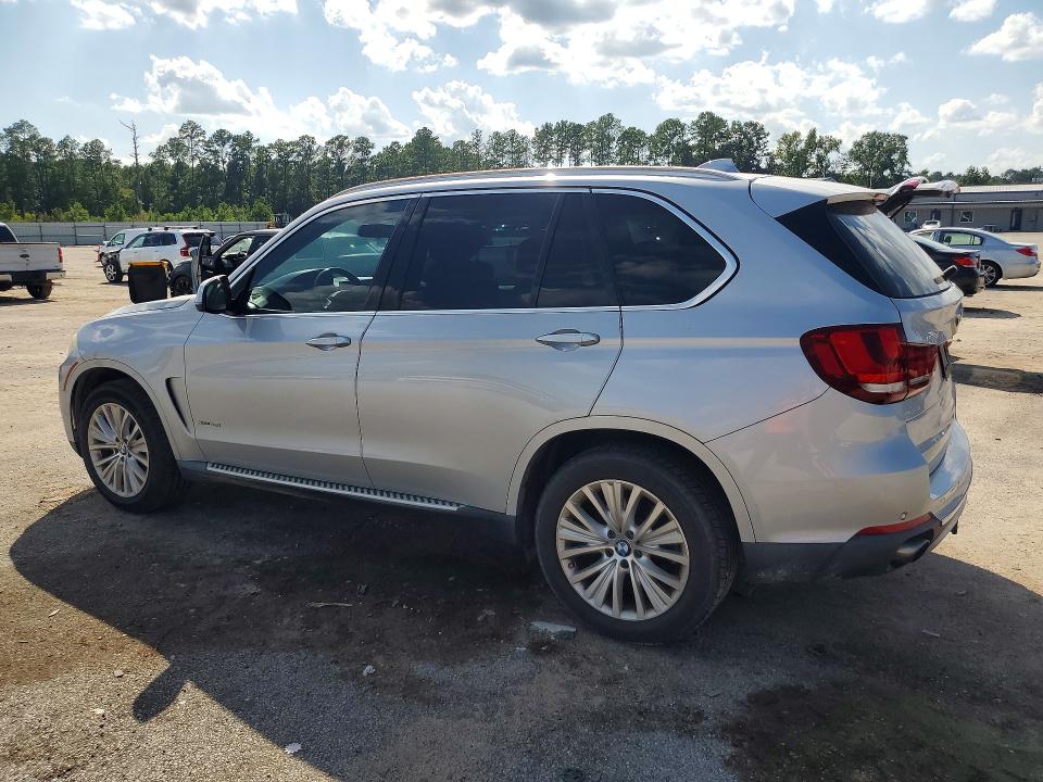 65344926 :رقم المزاد ، 5UXKR0C55G0U11358 vin ، 2016 Bmw X5 مزاد بيع