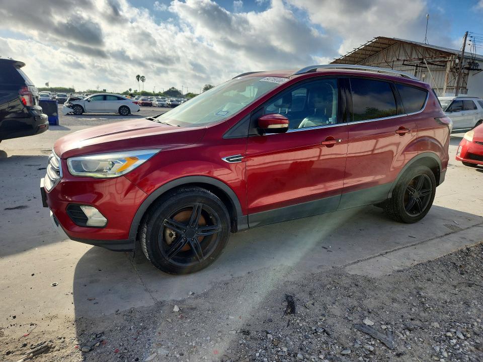 Продажа на аукционе авто 2017 Ford Escape, vin: 1FMCU0J96HUB91552, номер лота: 64719706