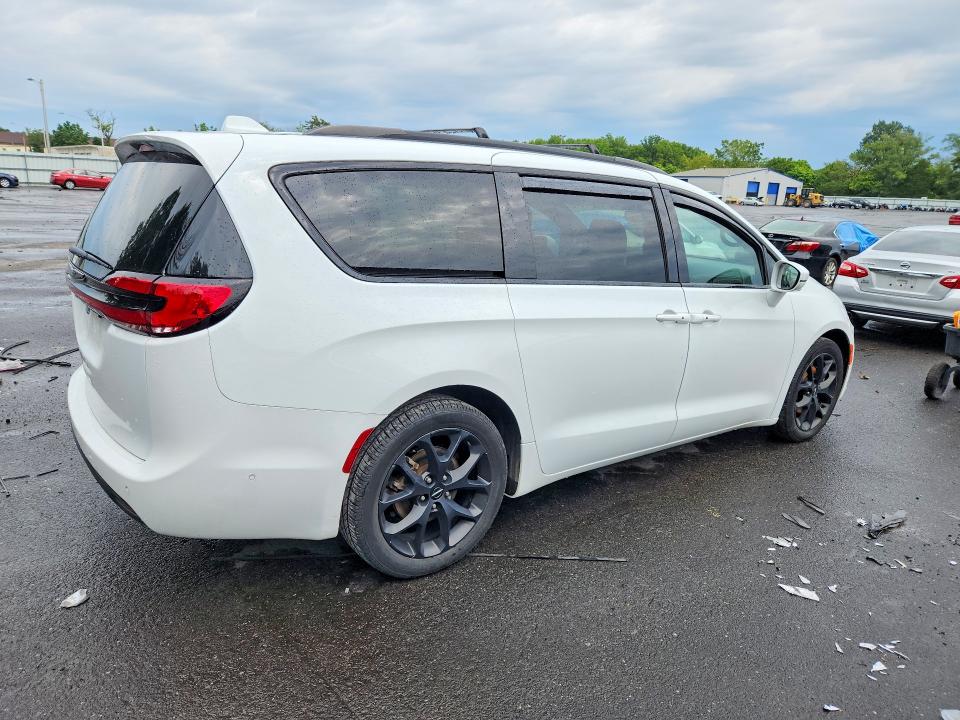 2022 Chrysler Pacifica მანქანა იყიდება აუქციონზე, vin: 2C4RC1BG2NR232255, აუქციონის ნომერი: 64644686