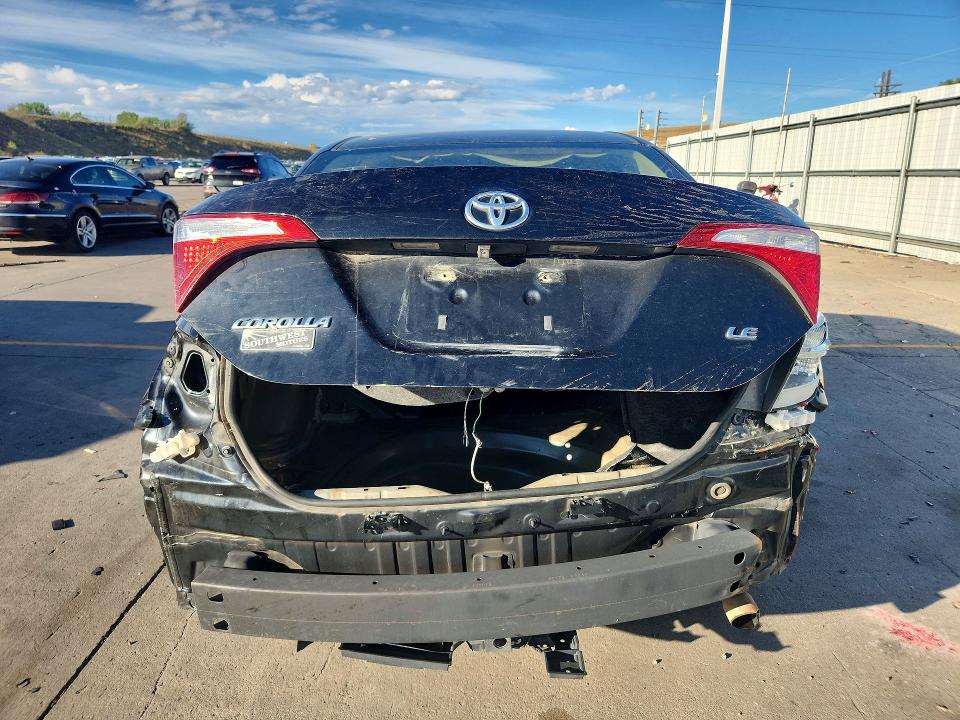 65695666 :رقم المزاد ، 5YFBURHE2FP348866 vin ، 2015 Toyota Corolla مزاد بيع