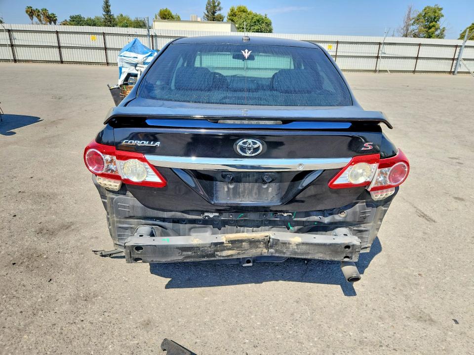 Продаж на аукціоні авто 2012 Toyota Corolla, vin: 2T1BU4EE8CC889827, номер лоту: 64305006