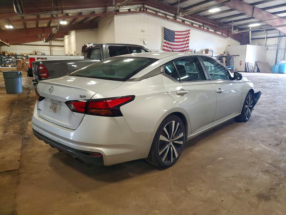 2022 Nissan Altima მანქანა იყიდება აუქციონზე, vin: 1N4BL4CV7NN300892, აუქციონის ნომერი: 66012016