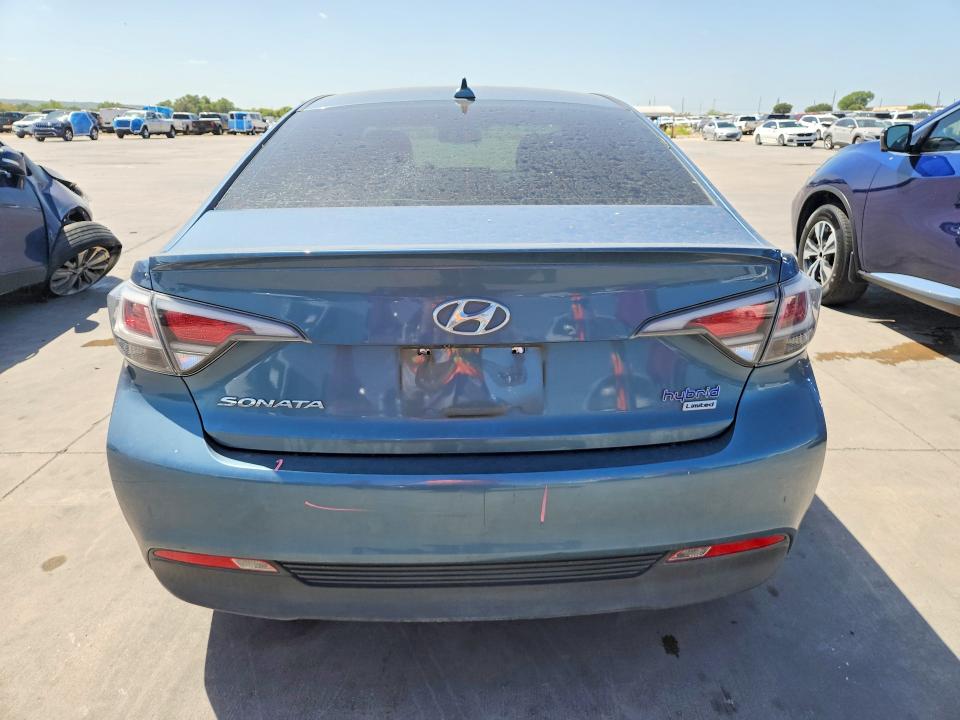 2016 Hyundai Sonata Hybrid მანქანა იყიდება აუქციონზე, vin: KMHE34L10GA020693, აუქციონის ნომერი: 63364686