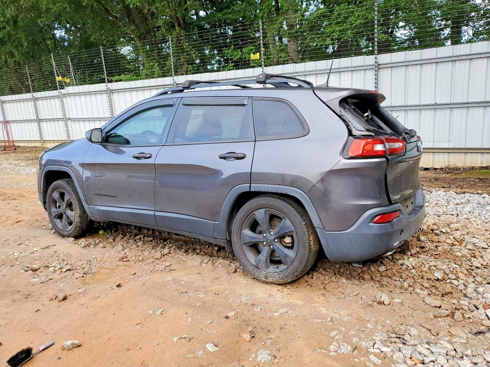 64249266 :رقم المزاد ، 1C4PJLAB3HW666971 vin ، 2017 Jeep Cherokee مزاد بيع