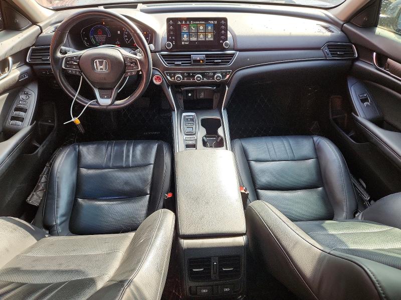 65513186 :رقم المزاد ، 1HGCV3F9XJA800355 vin ، 2018 Honda Accord مزاد بيع