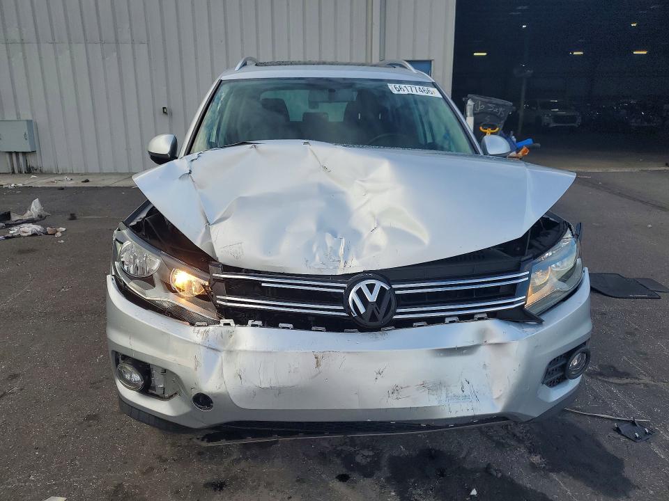 66177466 :رقم المزاد ، WVGAV3AXXDW068047 vin ، 2013 Volkswagen Tiguan مزاد بيع