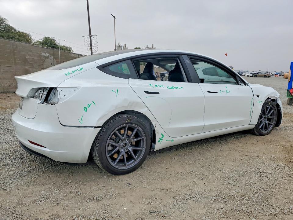Продаж на аукціоні авто 2023 Tesla Model 3, vin: 5YJ3E1EA0PF502587, номер лоту: 63430236