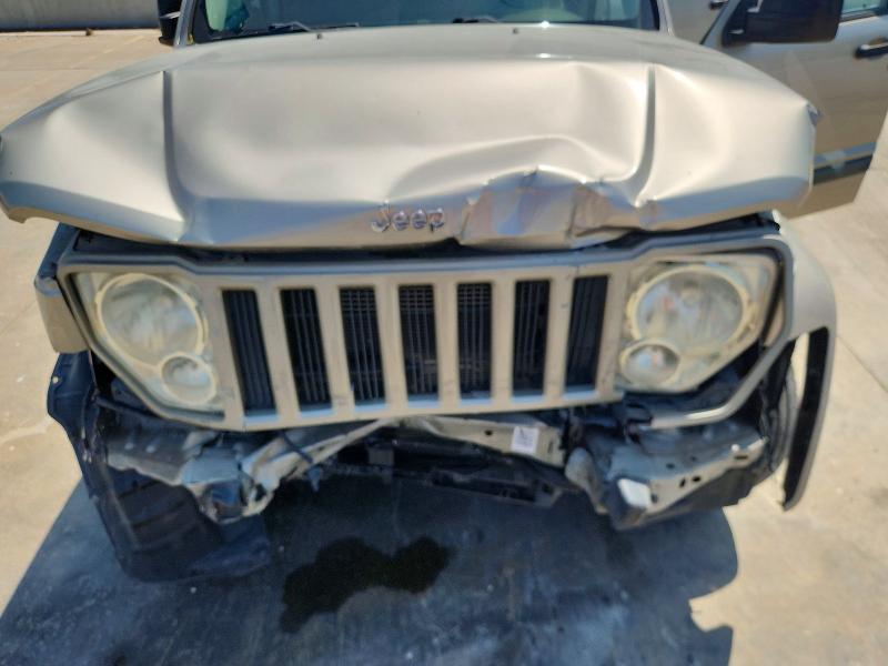 2010 Jeep Liberty მანქანა იყიდება აუქციონზე, vin: 1J4PP2GK5AW112301, აუქციონის ნომერი: 65235236