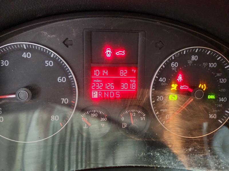 64909316 :رقم المزاد ، 3VWRJ71KX8M122528 vin ، 2008 Volkswagen Jetta مزاد بيع