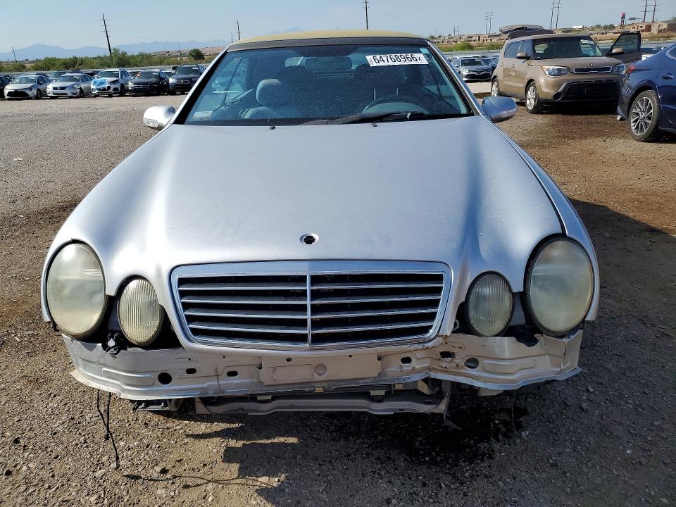 Продажа на аукционе авто 2001 Mercedes-benz Clk, vin: WDBLK70GX1T056443, номер лота: 64768966