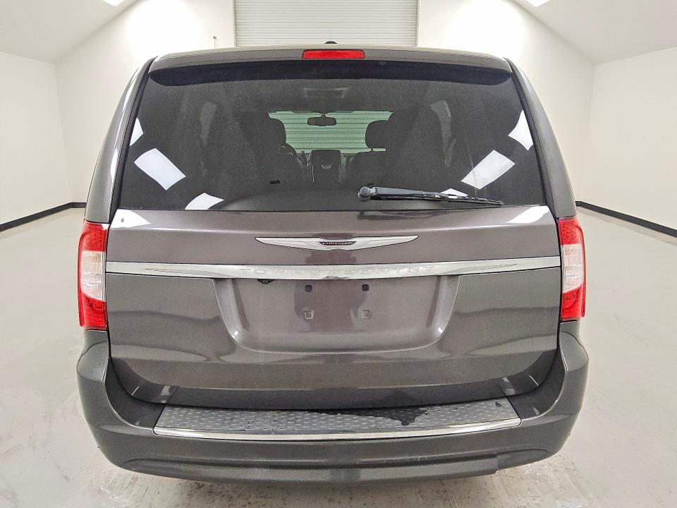 63645806 :رقم المزاد ، 2C4RC1BG6GR282479 vin ، 2016 Chrysler Town & Country مزاد بيع
