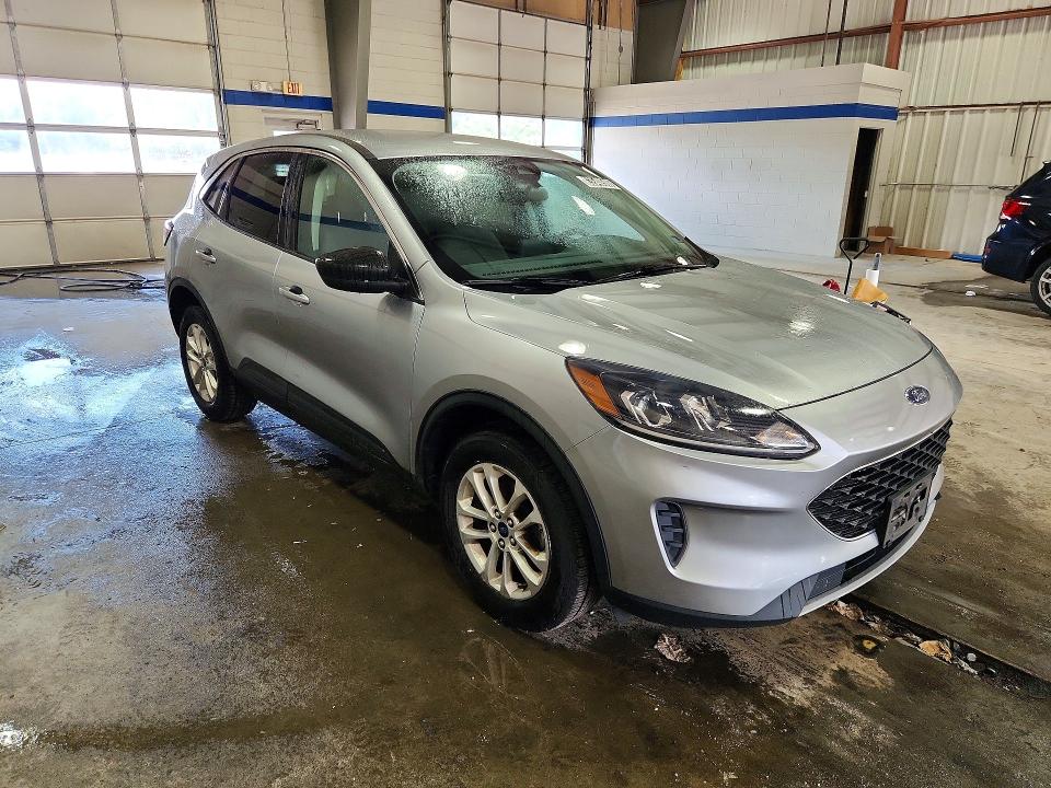 Продажа на аукционе авто 2022 Ford Escape, vin: 1FMCU9G63NUB33119, номер лота: 63540506