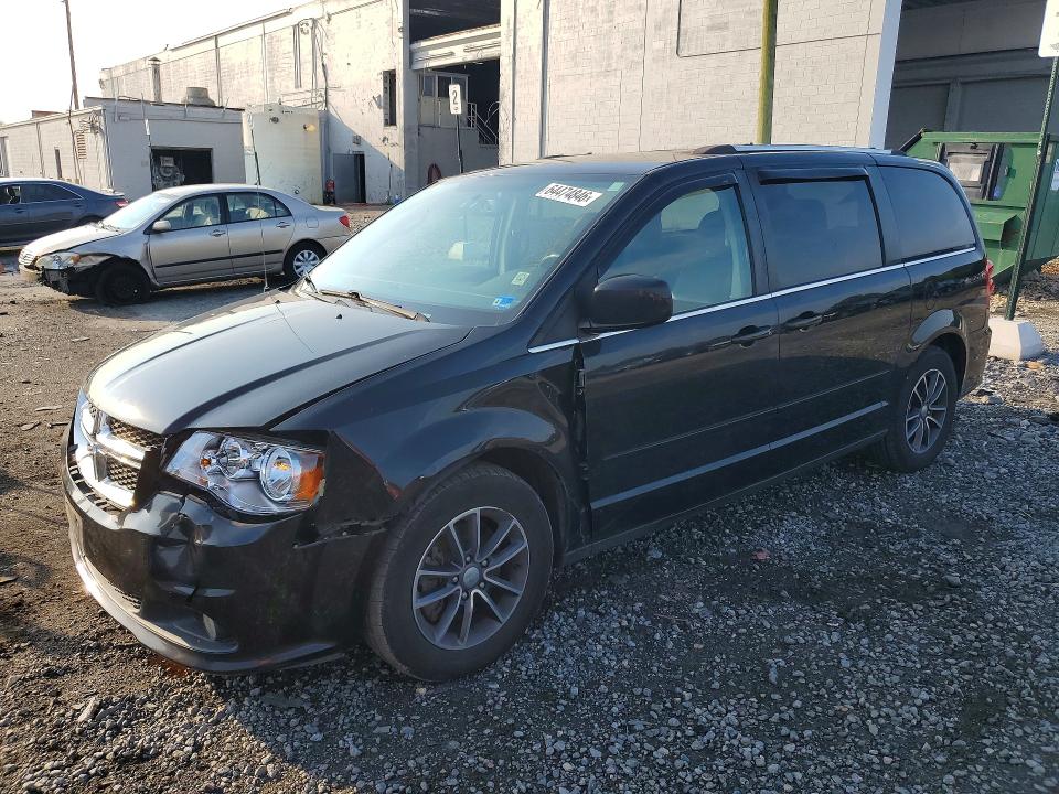 64474846 :رقم المزاد ، 2C4RDGCG7HR760814 vin ، 2017 Dodge Grand Caravan مزاد بيع