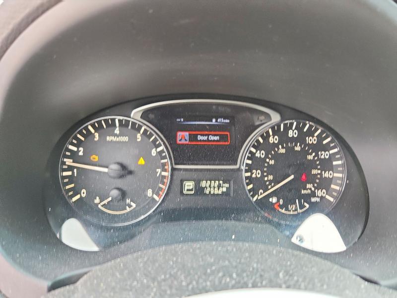 Продажа на аукционе авто 2015 Nissan Altima, vin: 1N4AL3AP2FN374944, номер лота: 63623646