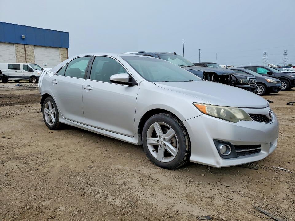 Aukcja sprzedaży 2012 Toyota Camry, vin: 4T1BF1FK8CU027798, numer aukcji: 64472446