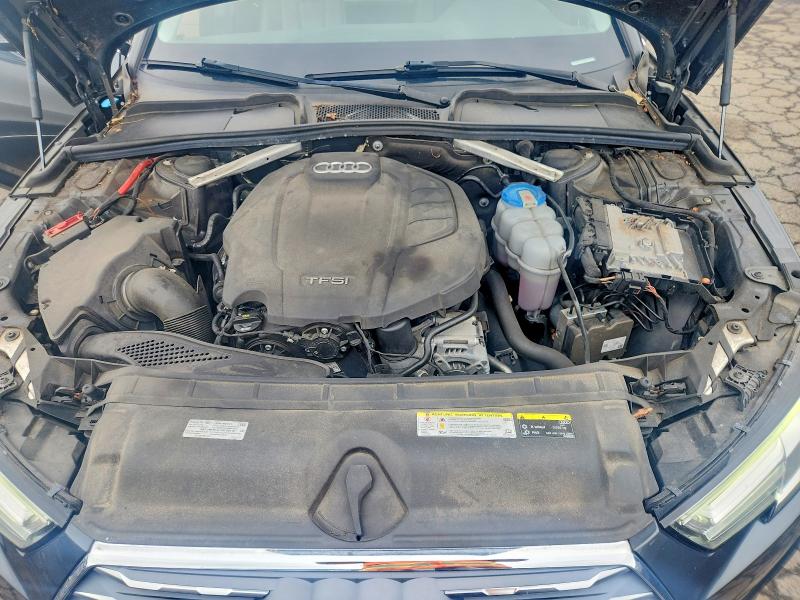 65276176 :رقم المزاد ، WAUENAF48KN008213 vin ، 2019 Audi A4 مزاد بيع