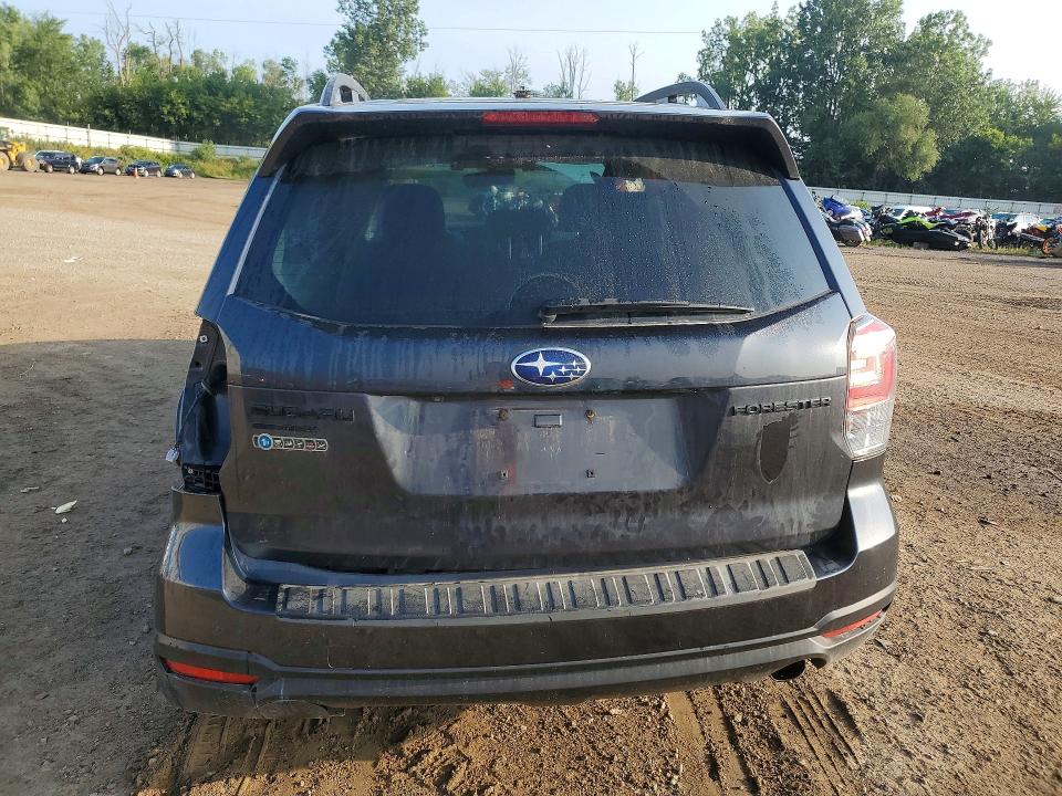 2018 Subaru Forester მანქანა იყიდება აუქციონზე, vin: JF2SJAGC7JH581156, აუქციონის ნომერი: 64044326