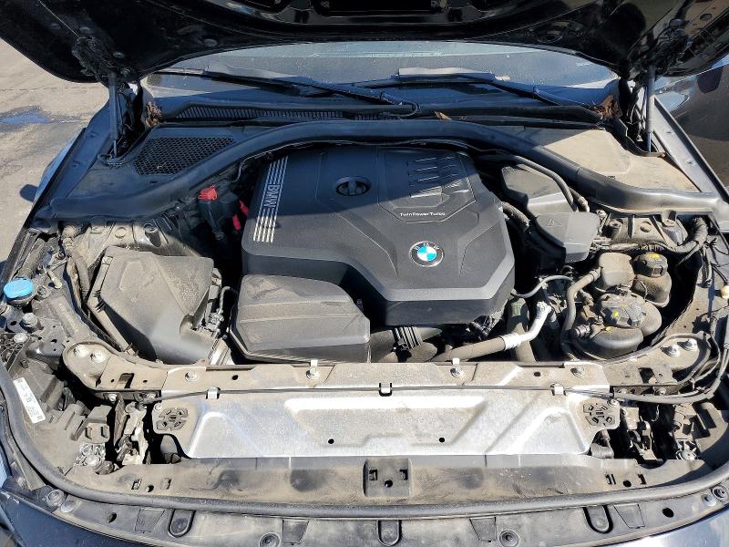 63700646 :رقم المزاد ، 3MW23CM09N8C49404 vin ، 2022 Bmw 230i مزاد بيع