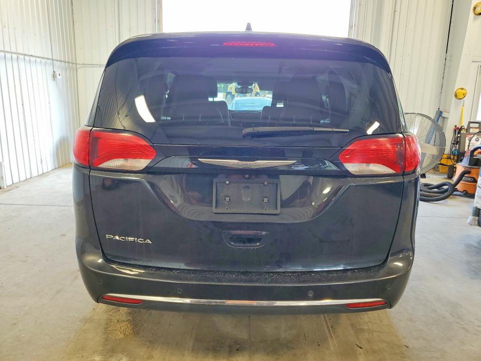 Продаж на аукціоні авто 2017 Chrysler Pacifica, vin: 2C4RC1BG0HR511921, номер лоту: 63582816