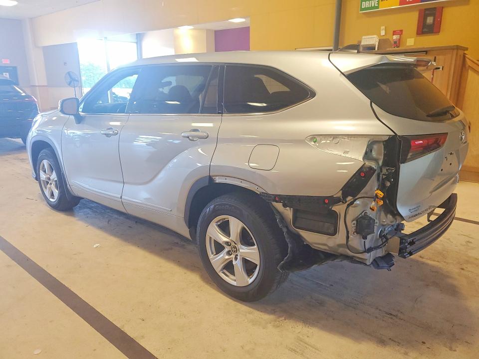 Auction sale of the 2022 Toyota Highlander, vin: 5TDBZRBHXNS560666, lot number: 66287026