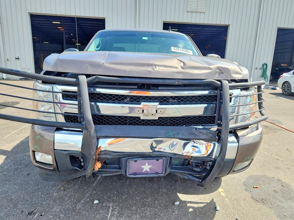 Продажа на аукционе авто 2008 Chevrolet Silverado, vin: 2GCEC19J681128970, номер лота: 63918586