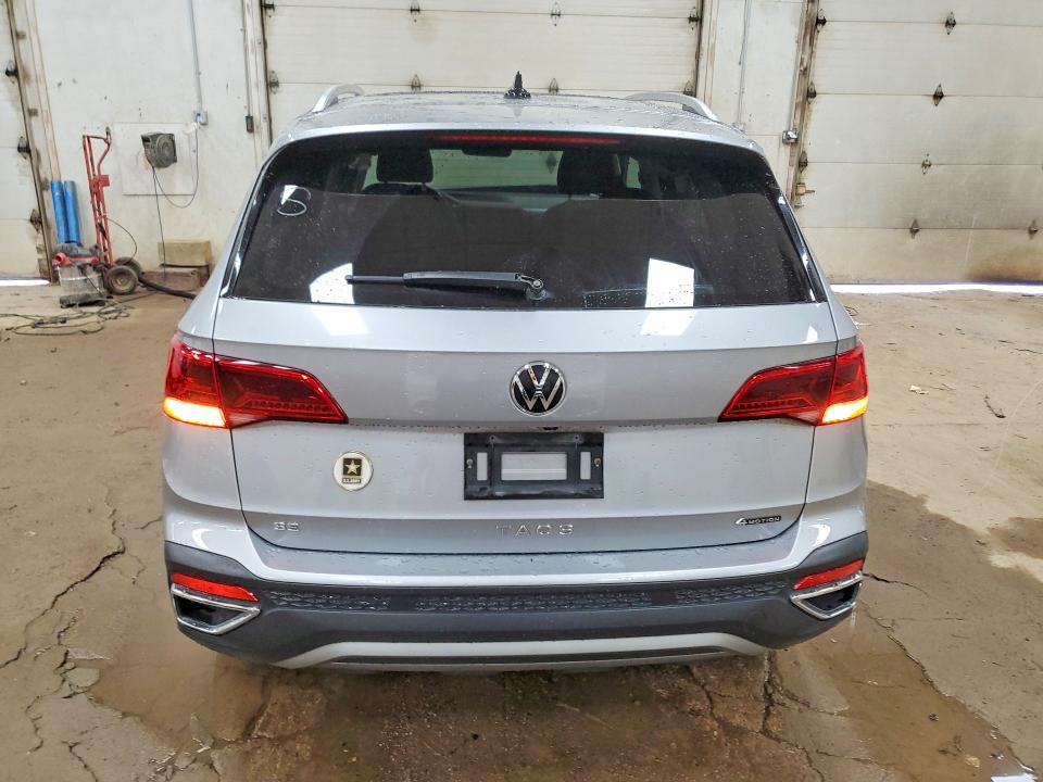 65846436 :رقم المزاد ، 3VVPX7B27NM068691 vin ، 2022 Volkswagen Taos مزاد بيع