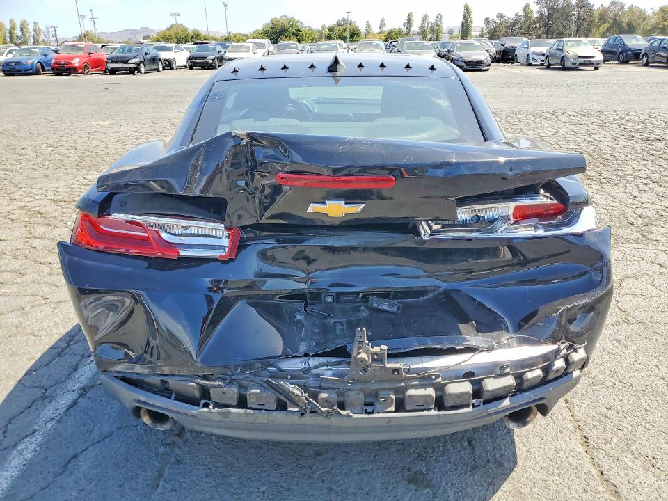 Продаж на аукціоні авто 2018 Chevrolet Camaro, vin: 1G1FB1RS4J0144983, номер лоту: 64573516