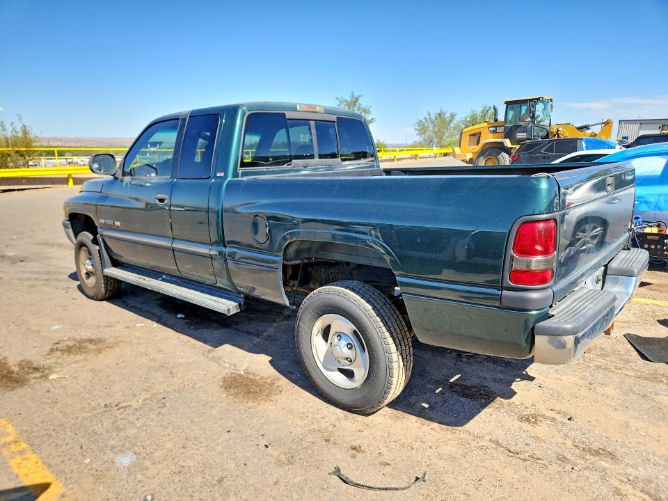 65926496 :رقم المزاد ، 3B7HF13Z2YM215325 vin ، 2000 Dodge Ram 1500 مزاد بيع