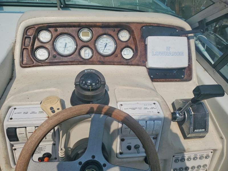 62974156 :رقم المزاد ، JTC26917K697 vin ، 1997 Crownline 220ex مزاد بيع