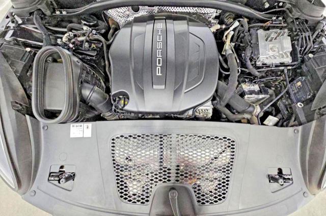 65218006 :رقم المزاد ، WP1AA2A57MLB08979 vin ، 2021 Porsche Macan مزاد بيع