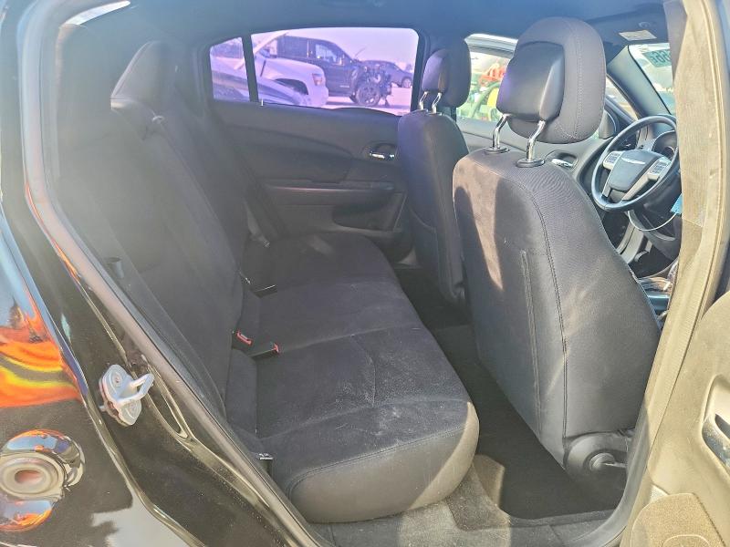 65827566 :رقم المزاد ، 1C3CCBBB8DN554317 vin ، 2013 Chrysler 200 مزاد بيع