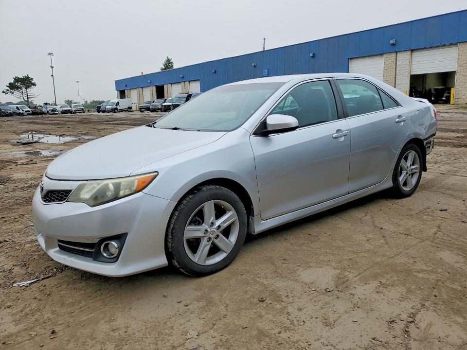Aukcja sprzedaży 2012 Toyota Camry, vin: 4T1BF1FK8CU027798, numer aukcji: 64472446