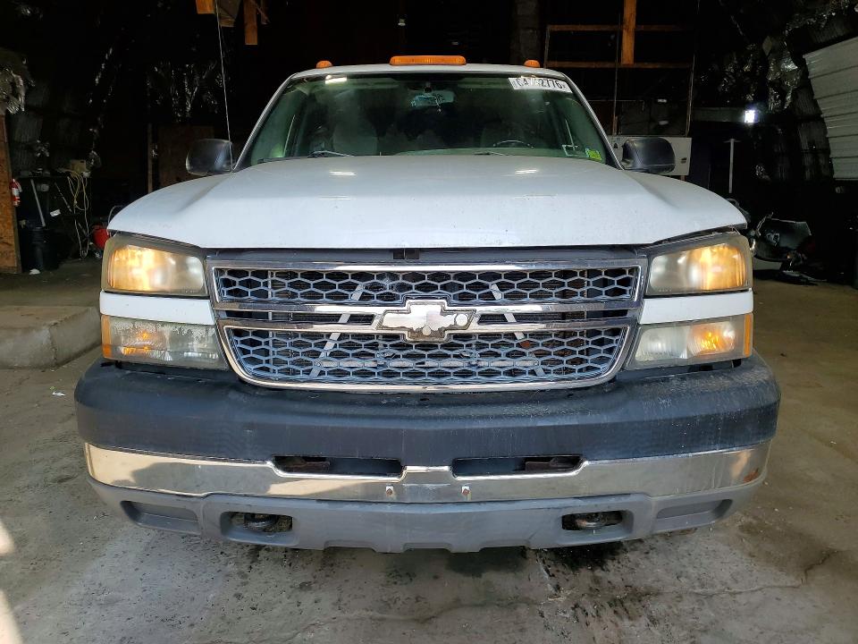 Продаж на аукціоні авто 2005 Chevrolet Silverado, vin: 1GCHK29U75E313362, номер лоту: 64742776