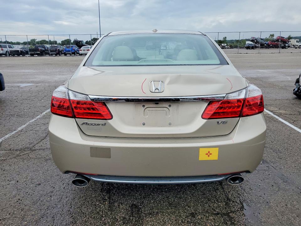Продаж на аукціоні авто 2015 Honda Accord, vin: 1HGCR3F87FA028142, номер лоту: 65269696
