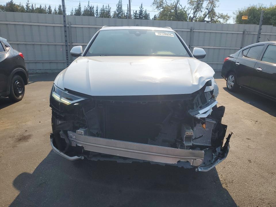2019 Audi Q8 მანქანა იყიდება აუქციონზე, vin: WA1AVAF19KD010334, აუქციონის ნომერი: 66126926