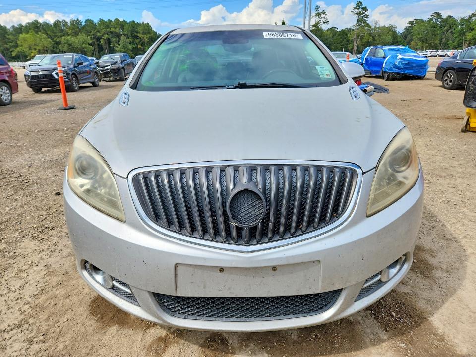 66806716 :رقم المزاد ، 1G4PS5SK6C4172207 vin ، 2012 Buick Verano مزاد بيع