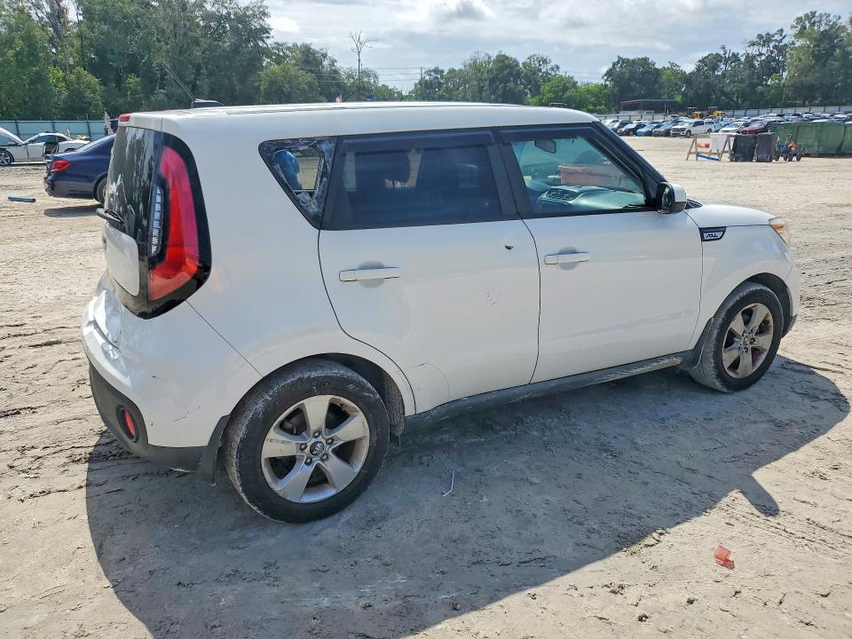 Продаж на аукціоні авто 2018 Kia Soul, vin: KNDJN2A22J7519786, номер лоту: 63688676