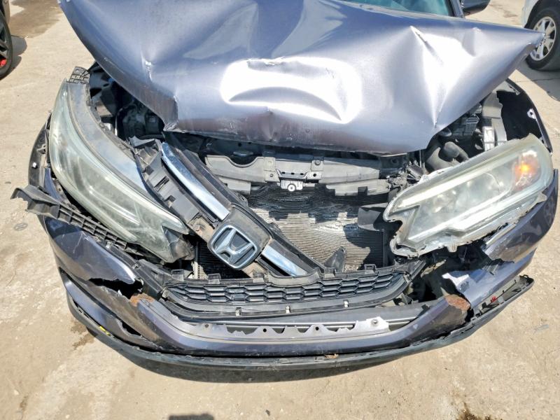 2015 Honda Cr-v მანქანა იყიდება აუქციონზე, vin: 2HKRM4H3XFH611120, აუქციონის ნომერი: 66809696