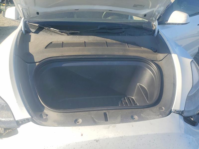 63699076 :رقم المزاد ، 7SAYGDEE4RA250270 vin ، 2024 Tesla Model Y مزاد بيع
