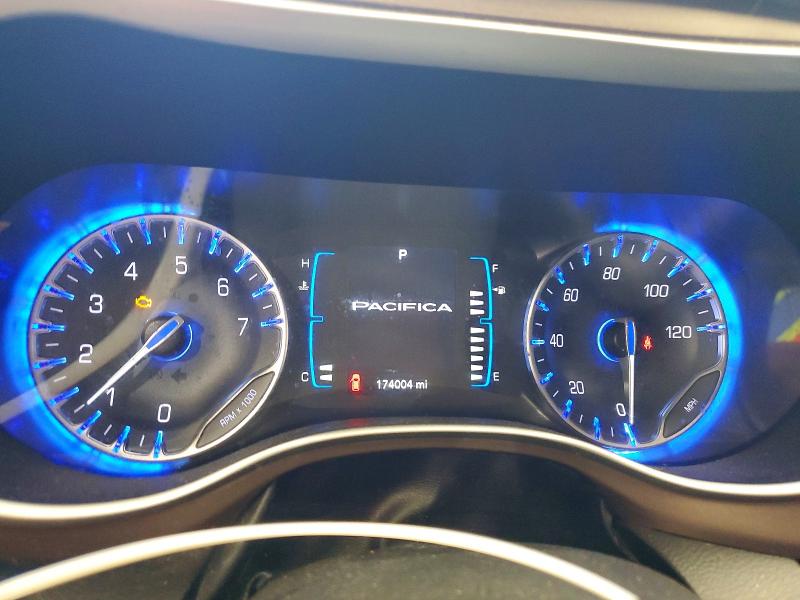 64362376 :رقم المزاد ، 2C4RC1DG7HR513386 vin ، 2017 Chrysler Pacifica مزاد بيع